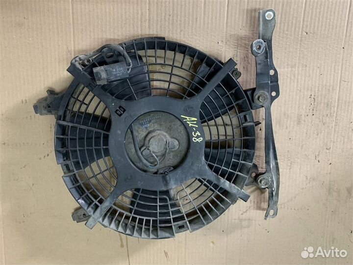 Моторчик радиатора toyota corolla EE108