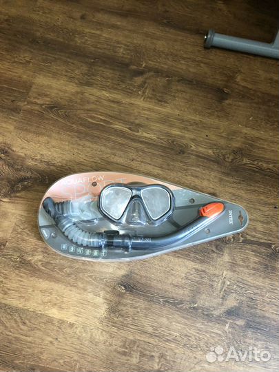 Маска и трубка для плавания