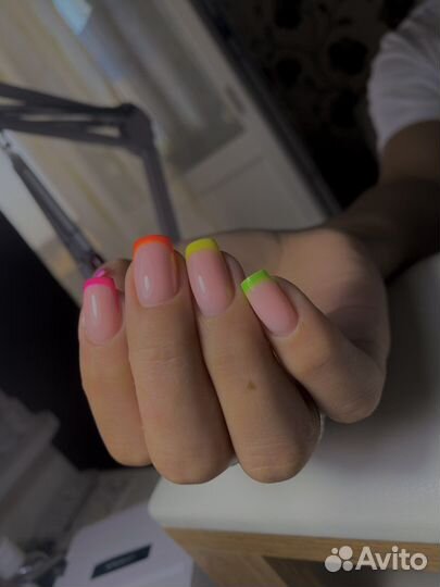 Наращивание ногтей Модель