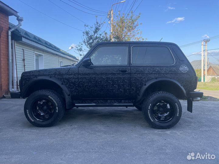 LADA 4x4 (Нива) 1.7 МТ, 2015, 75 000 км