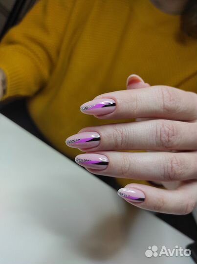 Маникюр, наращивание ногтей