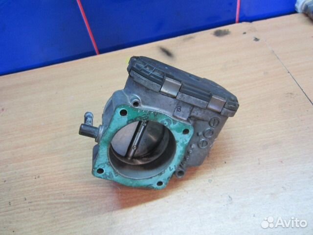 Дроссельная заслонка Фольксваген 1.8 т 06a133062c