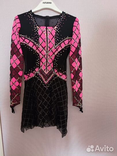 Костюм для фигурного катания 130-136