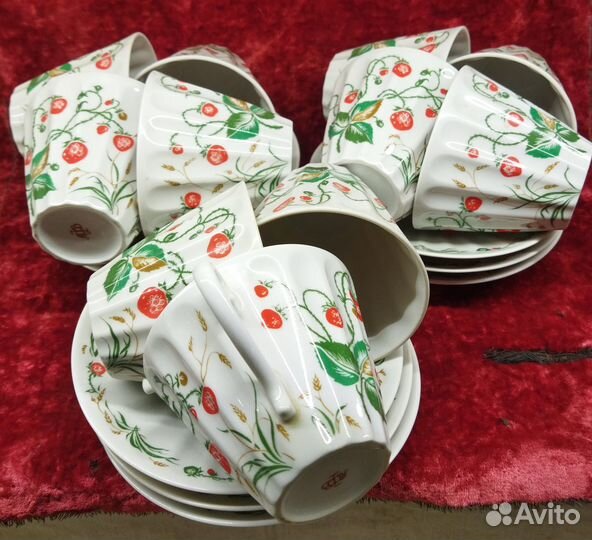 Чайная пара Лучистая Земляника лфз СССР