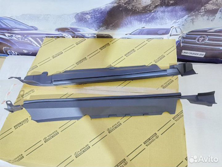 Накладка крыла Toyota Land Cruiser 200