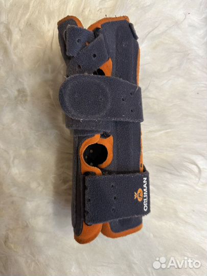 Тутор лангет на левую руку