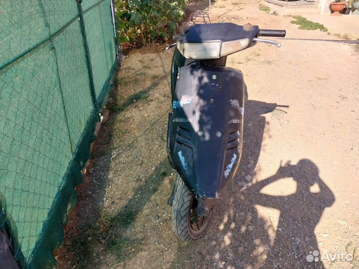 Скутер Suzuki sepia zz