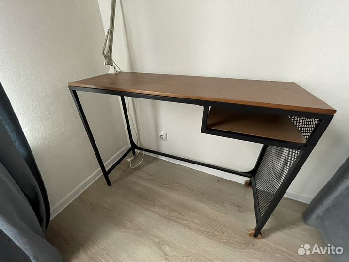 Стол для ноутбука IKEA