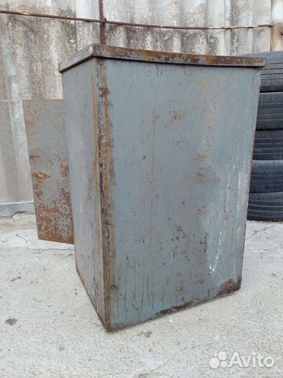 Сейф металлический. Сейф. Сейф СССР
