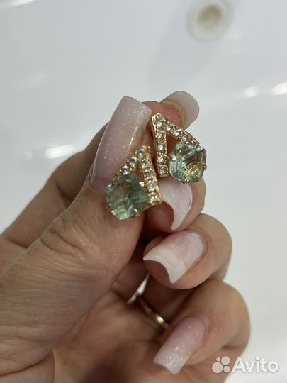 Серьги золотые