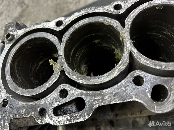 Блок цилиндров 1zz-fe