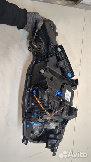 Фара (передняя) левая Nissan Leaf, 2011