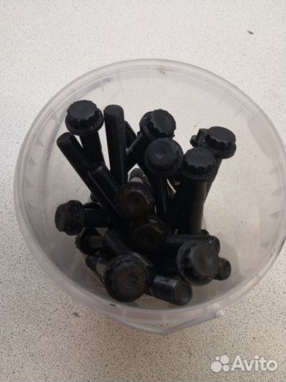 Болт головки блока цилиндров Toyota Regius RCH47W