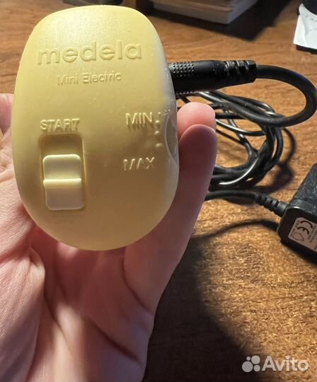 Молокоотсос medela электрический