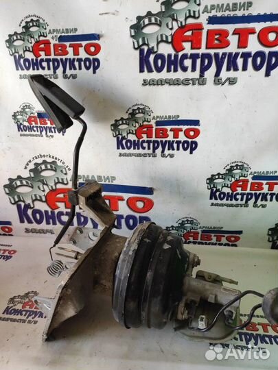 Вакуумный усилитель тормозов Audi A8 4.2 Quattro