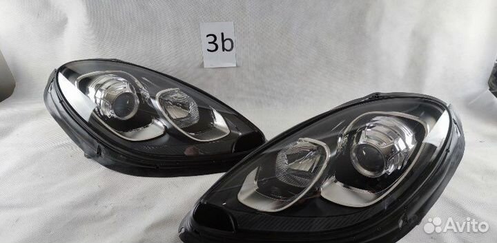 Фары Porsche Macan линза 95B комплект