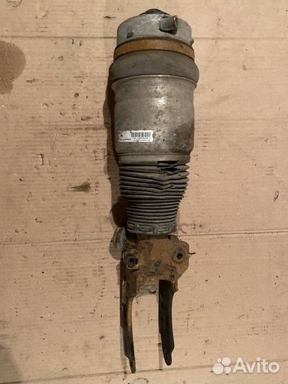 Пневмостойка передняя правая Porsche Cayenne