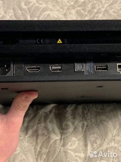 Sony Playstation 4 Pro 1TB