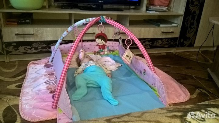 Развивающий коврик
