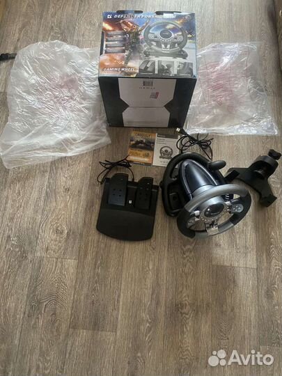 Игровой руль с педалями для пк