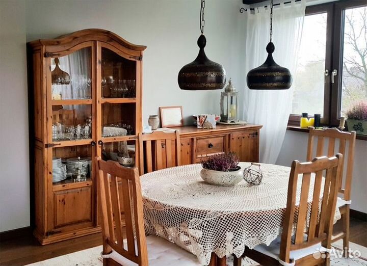 Скатерть ажурная ручной работы и Стриша из льна