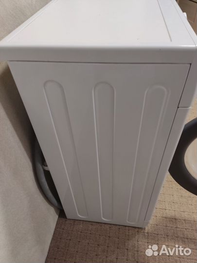 Стиральная машинка Hotpoint Ariston