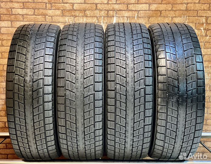 Dunlop Winter Maxx SJ8 225/60 R18