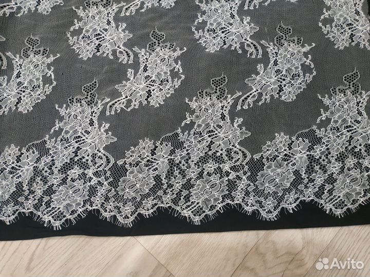 Ткань гипюр кружево Итальянский сток