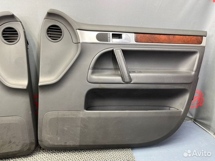 Обшивка двери комплект Volkswagen Touareg 7LA 2.5