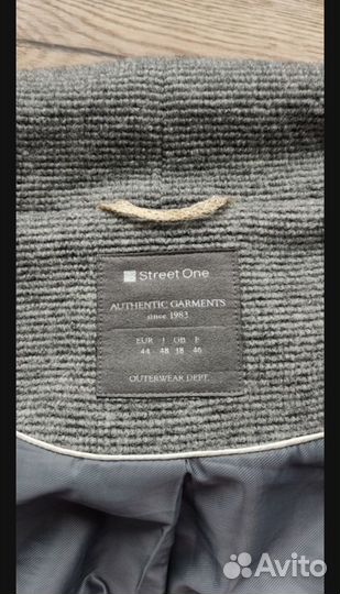 Пальто женское демисезонное размер 58+ с капюшоном