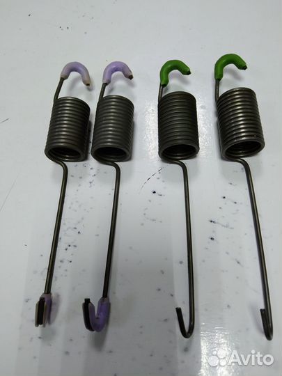 Пружина бака cтиральной машины electroluxewt 1021