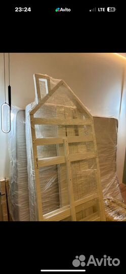 Детская двухъярусная кровать