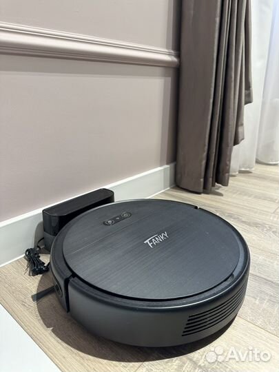 Робот пылесос fanky