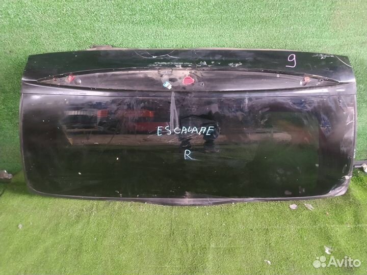 Стекло двери багажника Cadillac Escalade