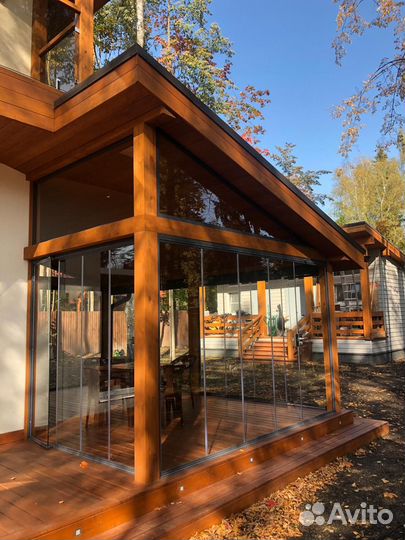 Безрамное остекление домов