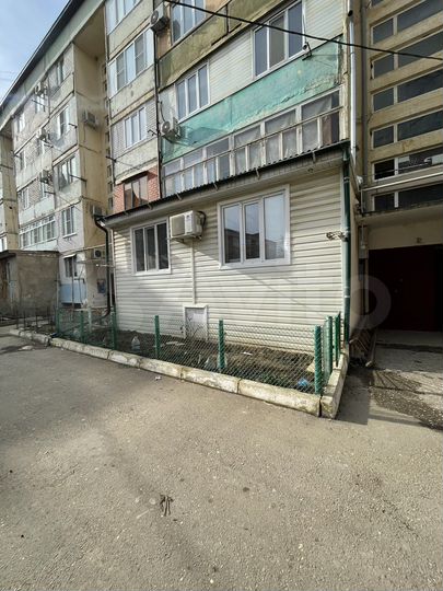 4-к. квартира, 77 м², 1/5 эт.