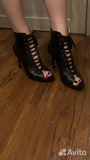 Туфли для high heels 41,как новые