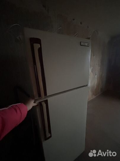 Холодильник бу