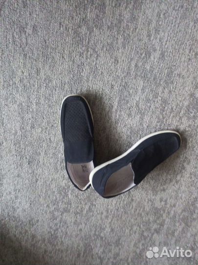 Продам обувь