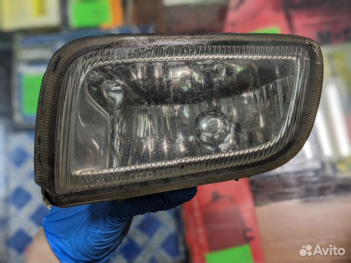 Противотуманки Toyota Corona L
