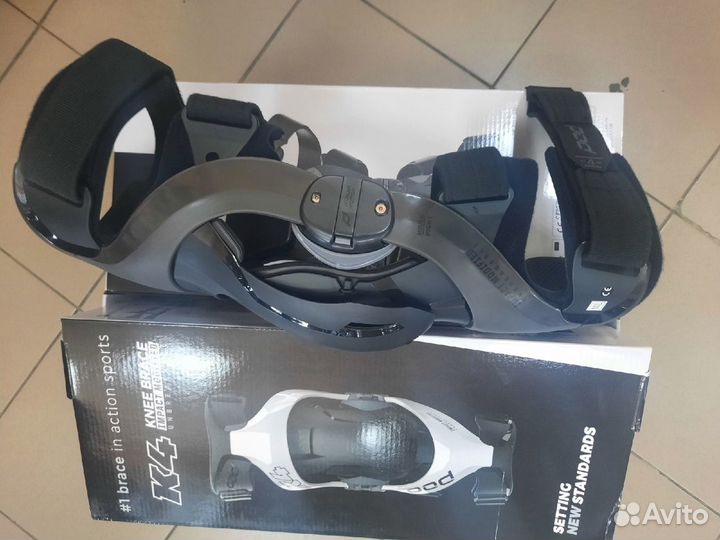 Кросс/эндуро наколенники (брейсы) POD K4 2.0