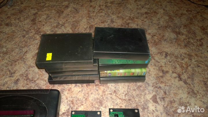 Sega Mega Drive 2 (+картриджи) не рабочие