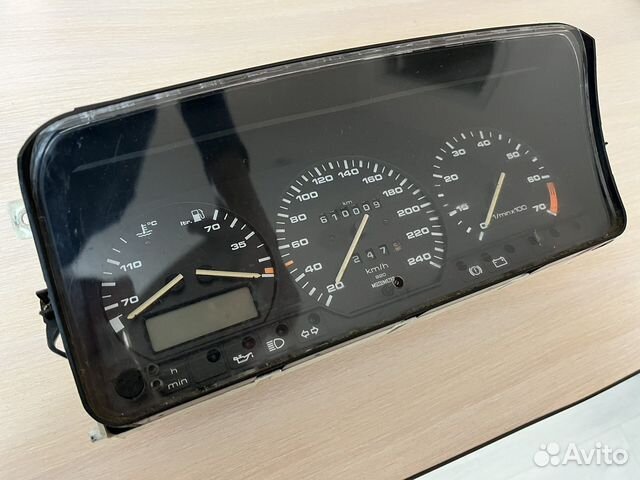 Щиток приборов на Фольксваген пассат