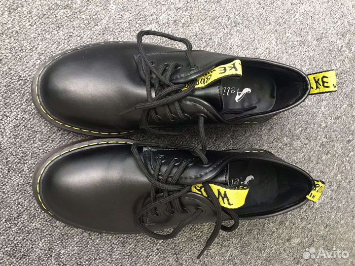 Топсайдеры женские 37