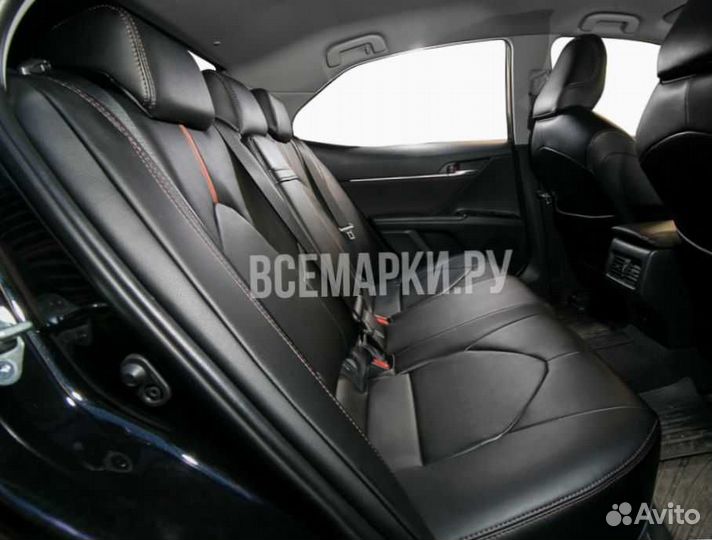 Чехлы на Toyota Camry, V70