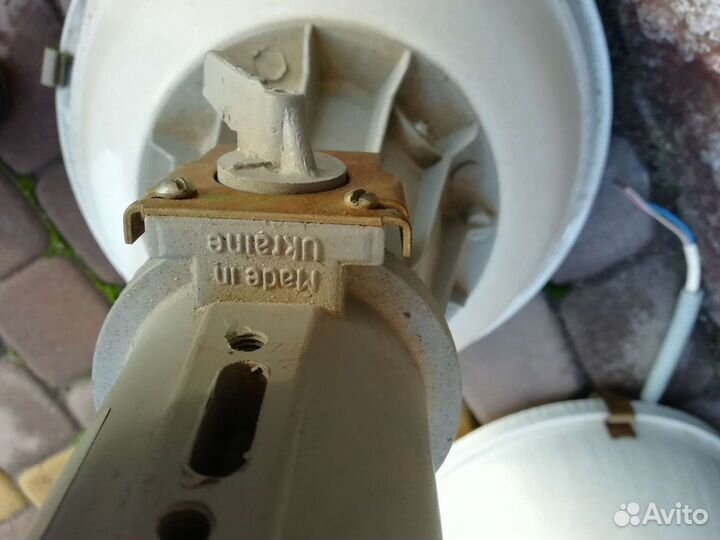 Светильник промышленный подвесной с лампой