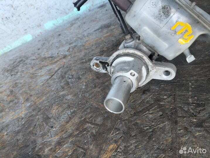 Главный тормозной цилиндр Citroen C4 LC 2006