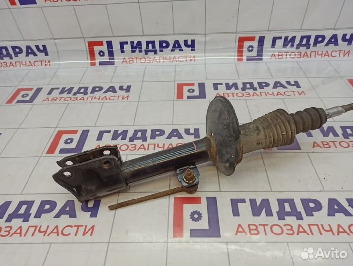 Амортизатор передний правый Renault Kaptur 543020485R