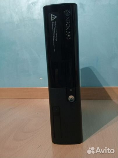 Xbox 360e slim 2014