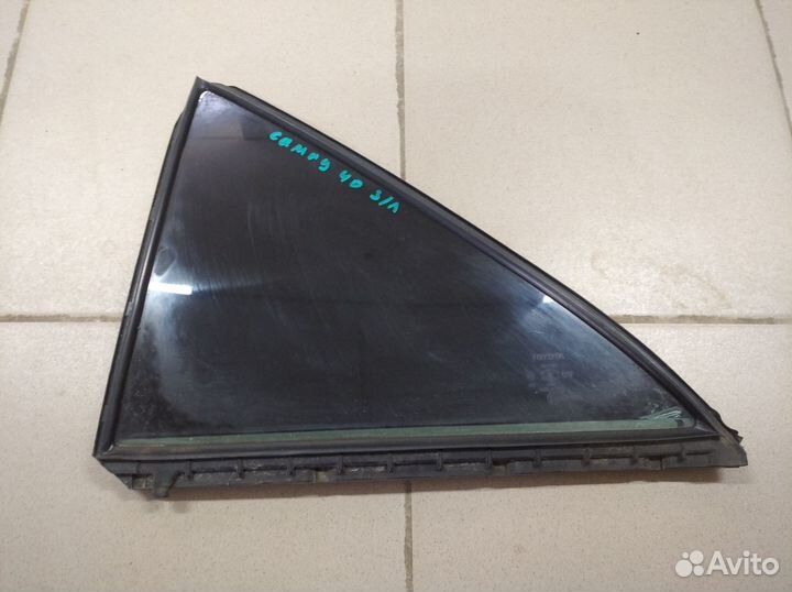 Стекла задних дверей глухие Toyota Camry V40